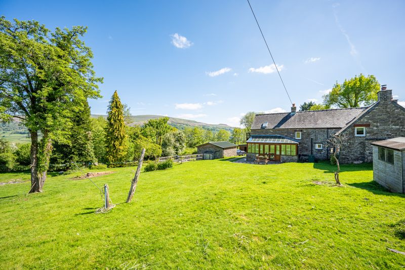 Rear Elevation and Garden- click for photo gallery